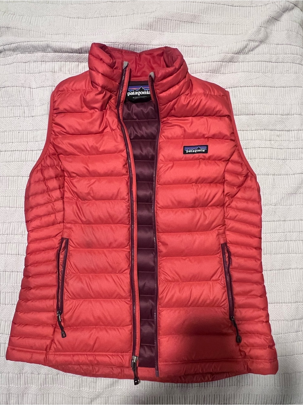 Patagonia Women’s Puffer Vest - Coral Red